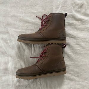 Mens UGG fur lined boots size 11. New W/O Tags.